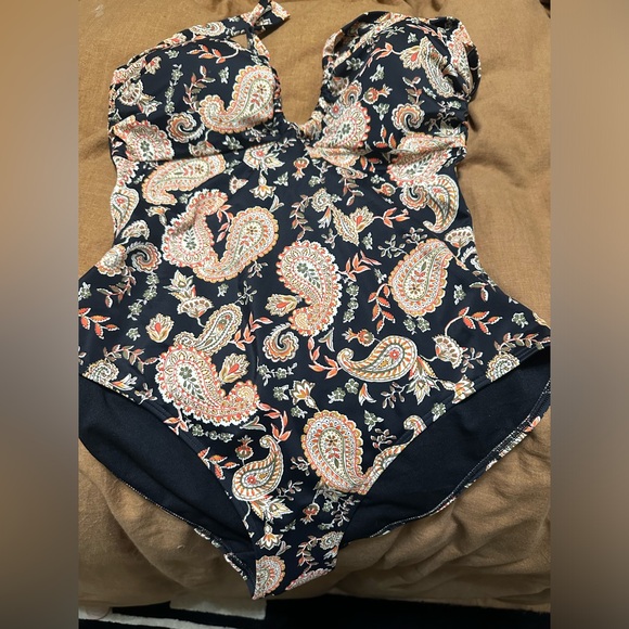 Boden Swimsuit (never worn) - Picture 1 of 4